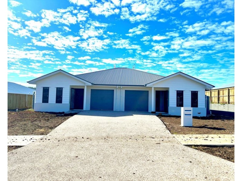 1/3 Royal Dane Crescent, Meringandan West QLD 4352