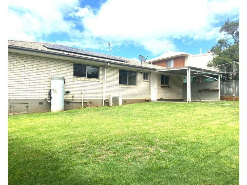 7 Brangus Street, Harristown QLD 4350