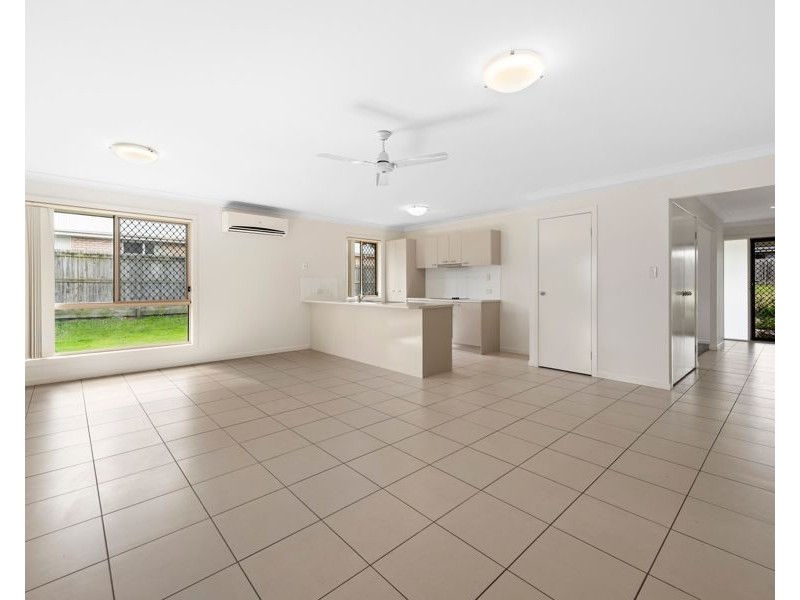 22 Wandoo Crescent, Westbrook QLD 4350