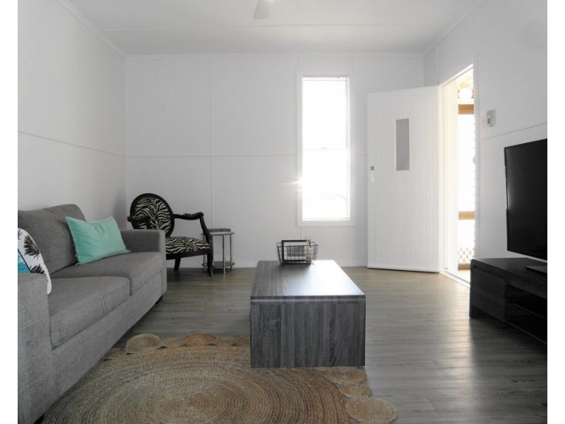 1/14 Lloyd Street, Harristown QLD 4350