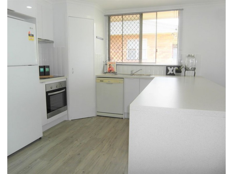 1/14 Lloyd Street, Harristown QLD 4350