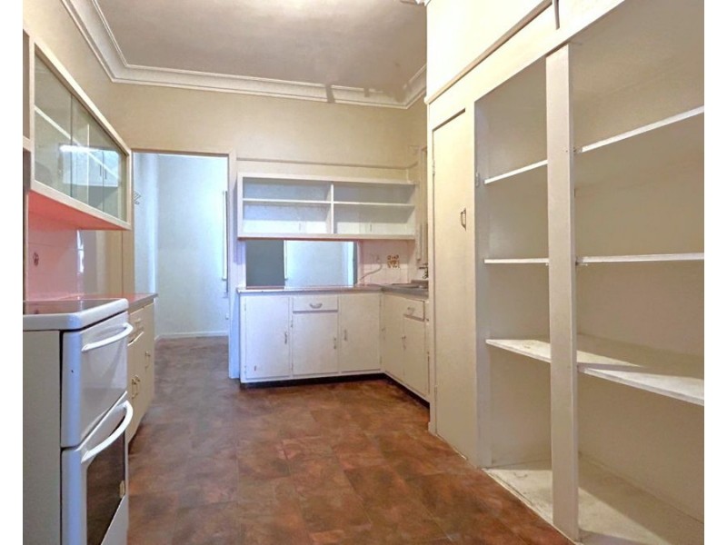 115 Anzac Avenue, Newtown QLD 4350