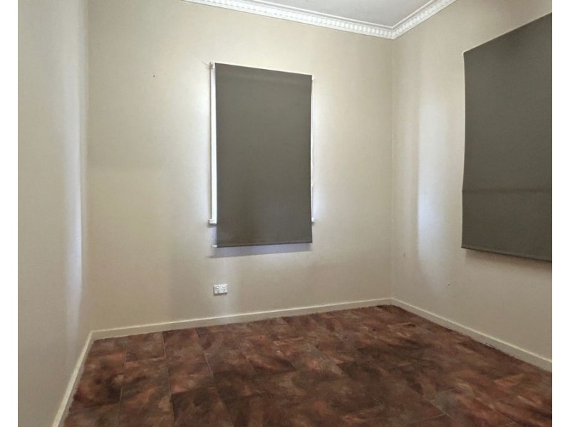 115 Anzac Avenue, Newtown QLD 4350