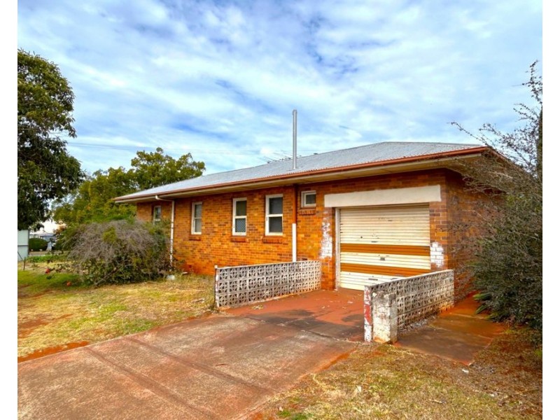 115 Anzac Avenue, Newtown QLD 4350