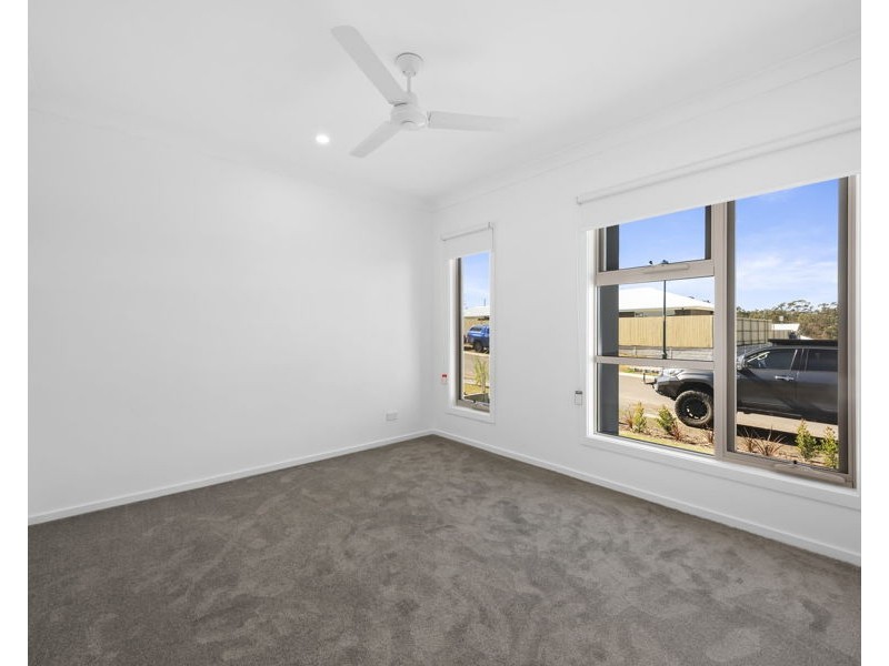 15 Twilight Street, Glenvale QLD 4350