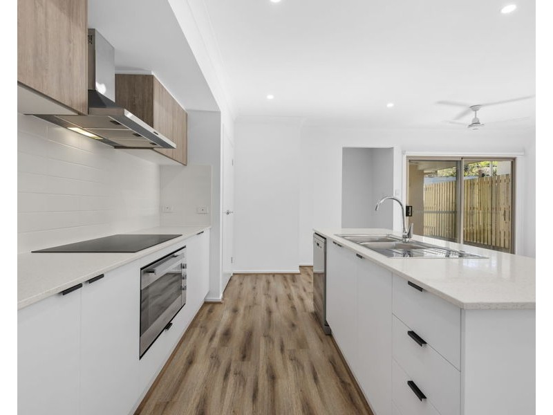 15 Twilight Street, Glenvale QLD 4350