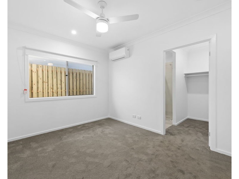 15 Twilight Street, Glenvale QLD 4350