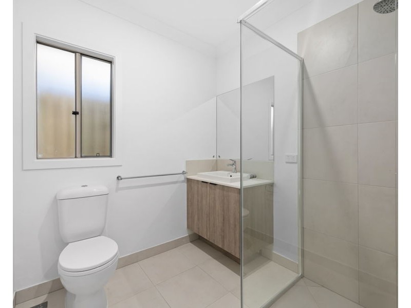 15 Twilight Street, Glenvale QLD 4350