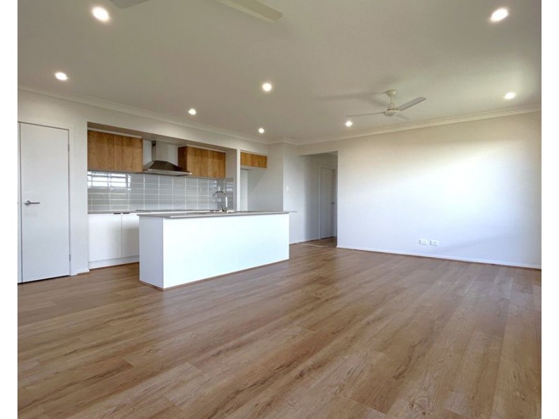 14 Twilight Street, Glenvale QLD 4350