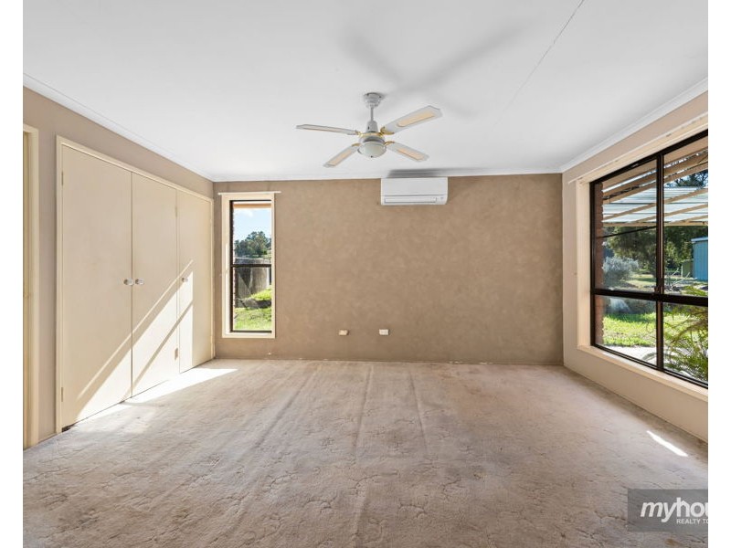 32 Mansel Drive, Gowrie Junction QLD 4352