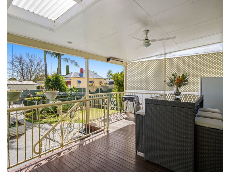 19 Grey Street, South Toowoomba QLD 4350