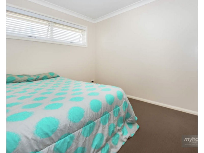 2/152 Kearney Street, Kearneys Spring QLD 4350