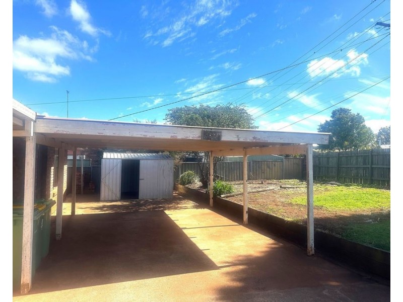 24 Kingsford Smith Drive, Wilsonton QLD 4350