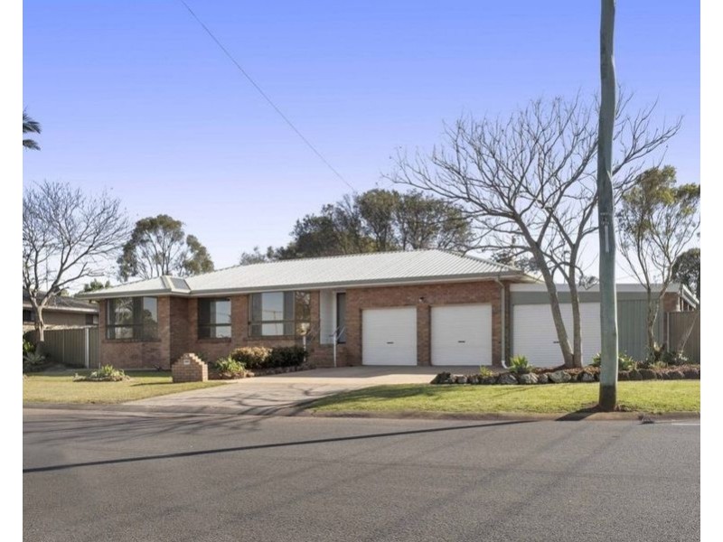 15 Barooga Court, Wilsonton Heights QLD 4350