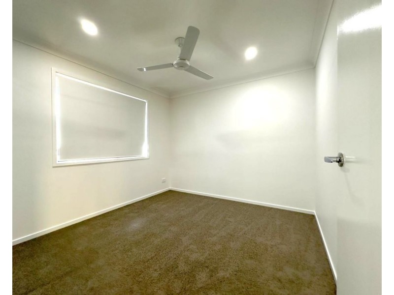 30 Flame Tree Road, Cotswold Hills QLD 4350