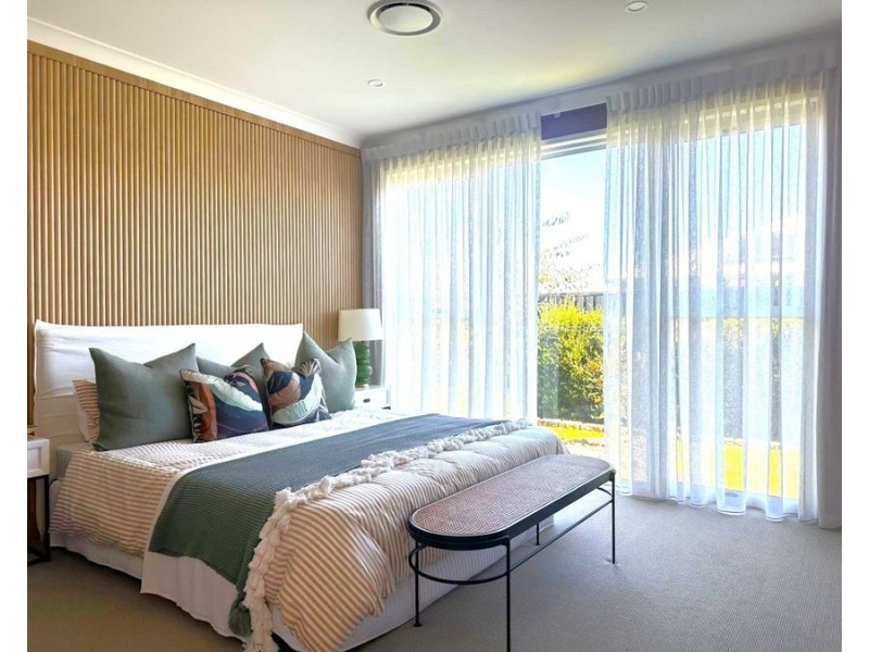 91 Cronin Road, Highfields QLD 4352