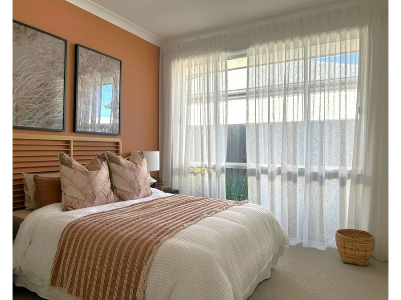 91 Cronin Road, Highfields QLD 4352