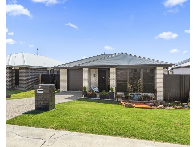 27 Tallowwood Boulevard, Cotswold Hills QLD 4350