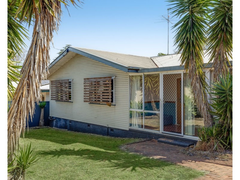 19 Cohoe Street, East Toowoomba QLD 4350