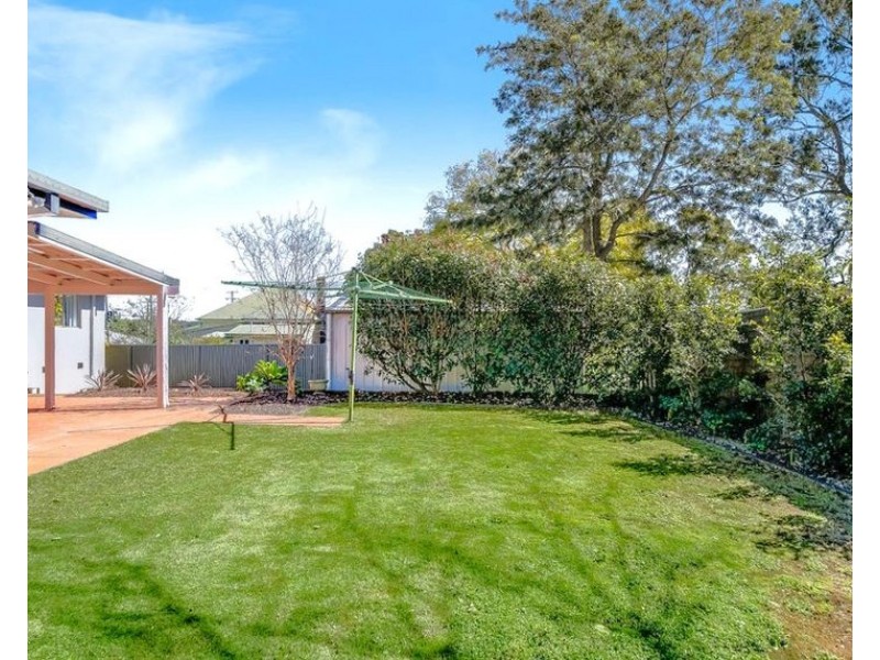 91 Jellicoe Street, North Toowoomba QLD 4350