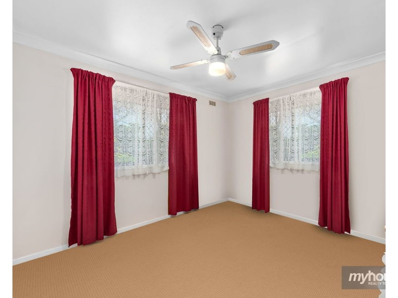 52 Paull Street, Wilsonton QLD 4350