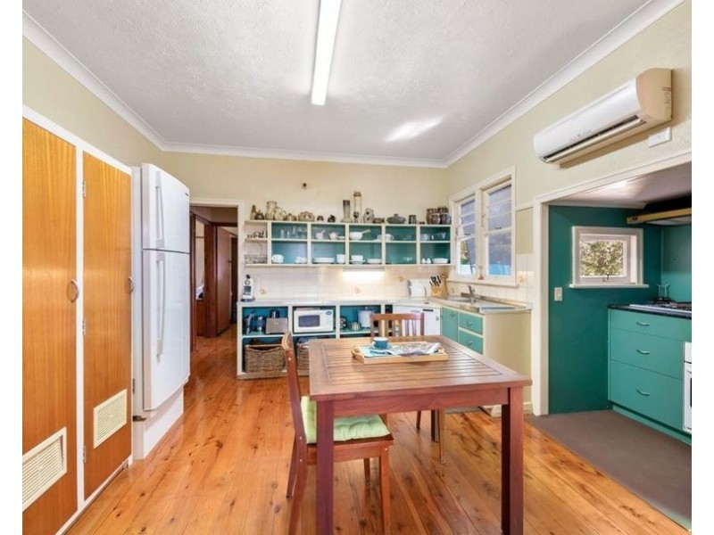 125 Curzon Street, Rangeville QLD 4350