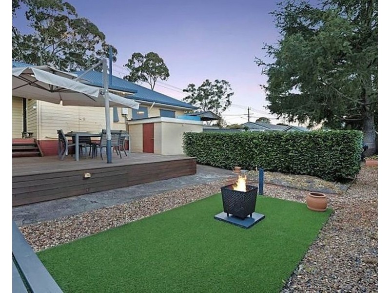 125 Curzon Street, Rangeville QLD 4350