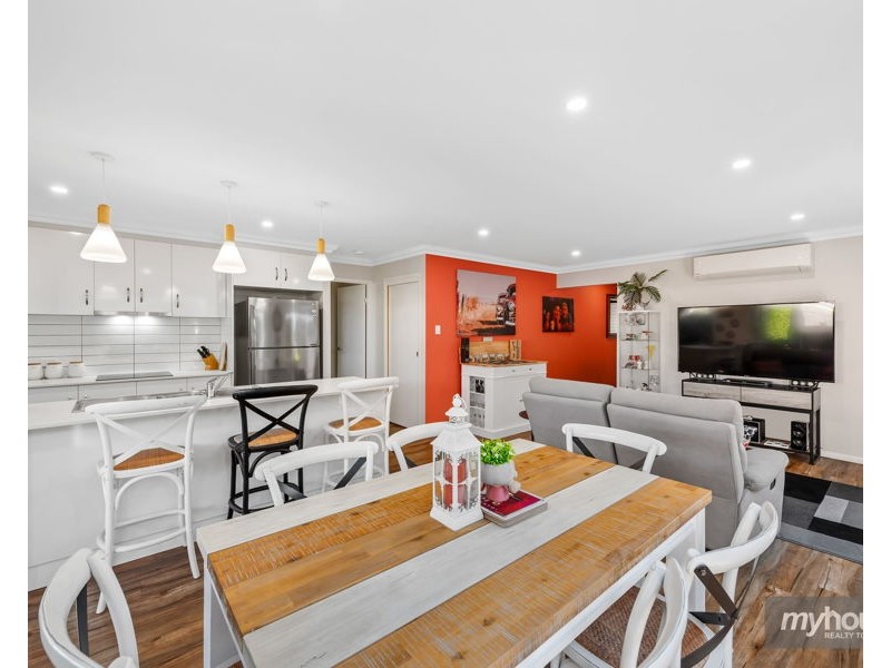 2/459 Bridge Street, Wilsonton QLD 4350