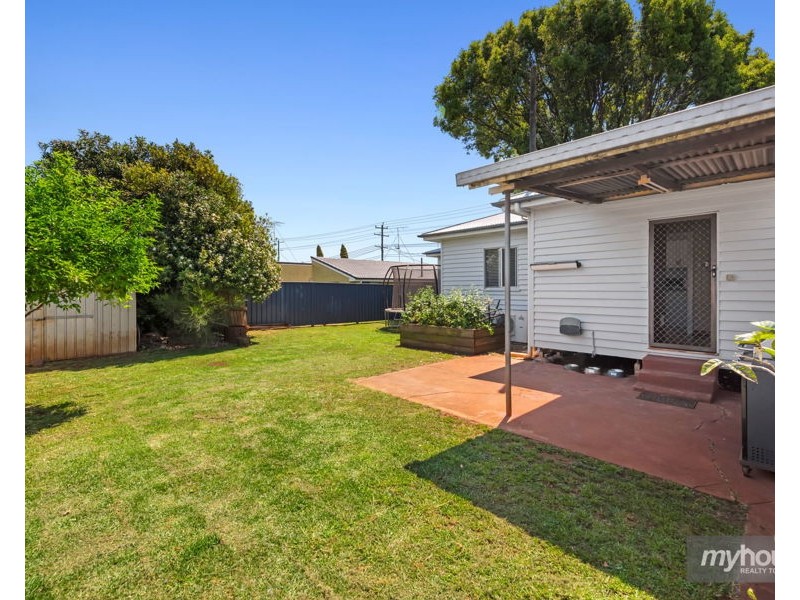 274 Taylor Street, Glenvale QLD 4350