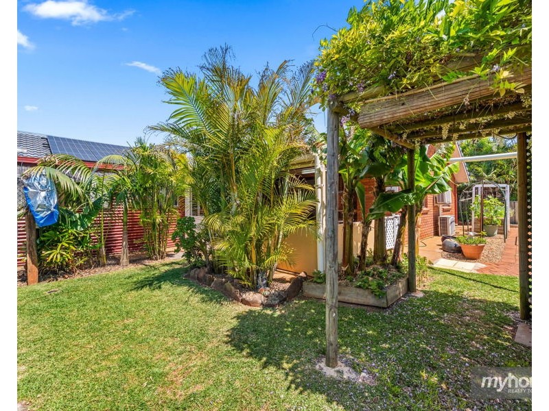 9 Barooga Court, Wilsonton Heights QLD 4350