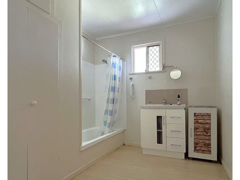 14 Florence Street, Harristown QLD 4350