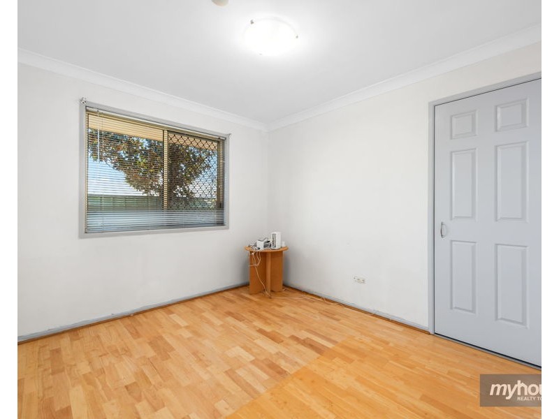 6 Stoneyhurst Court, Glenvale QLD 4350