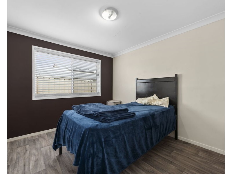 13 Ace Drive, Glenvale QLD 4350