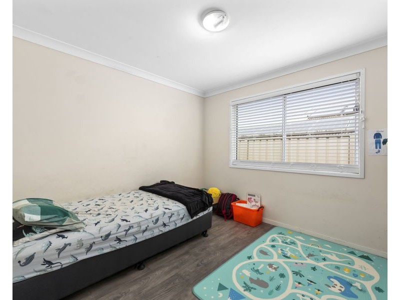 13 Ace Drive, Glenvale QLD 4350