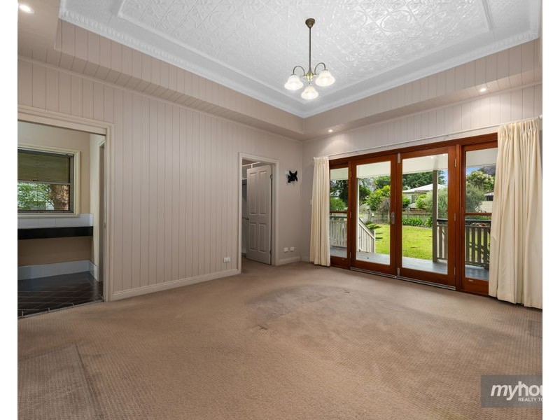 10 Cavell Street, East Toowoomba QLD 4350