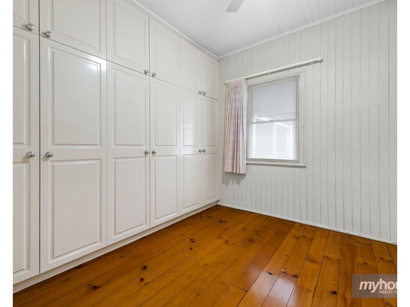 10 Cavell Street, East Toowoomba QLD 4350