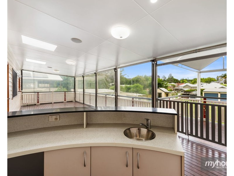 10 Cavell Street, East Toowoomba QLD 4350