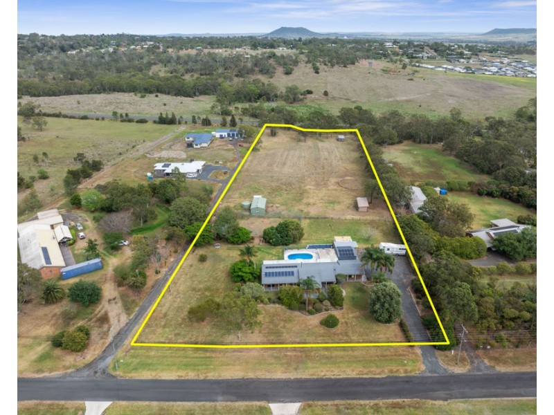 13 Hendy Street, Cranley QLD 4350