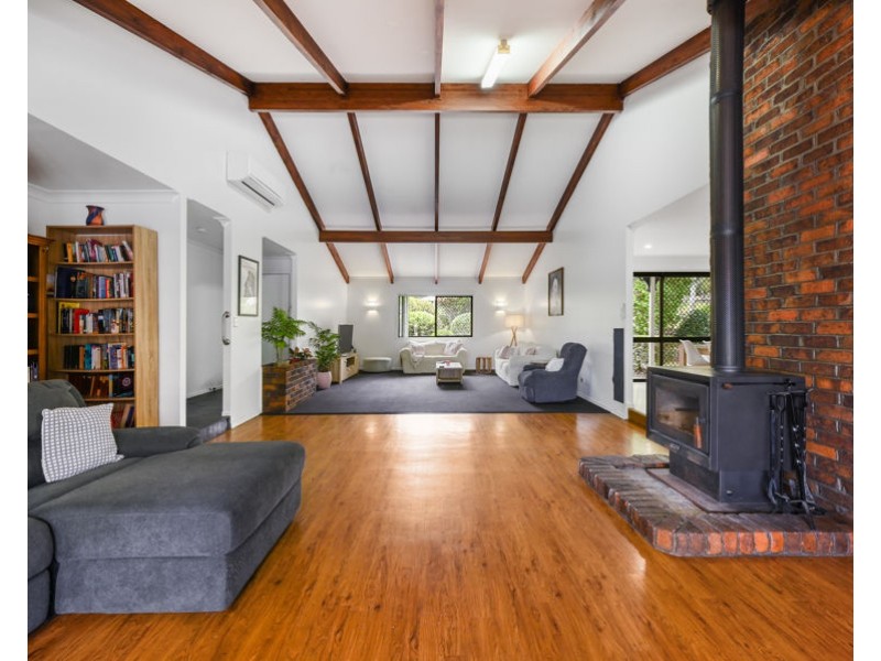 13 Hendy Street, Cranley QLD 4350