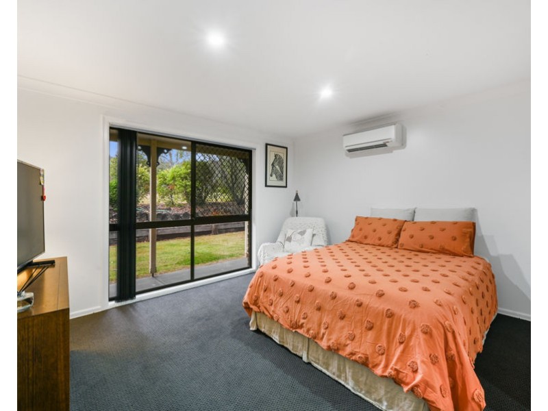 13 Hendy Street, Cranley QLD 4350