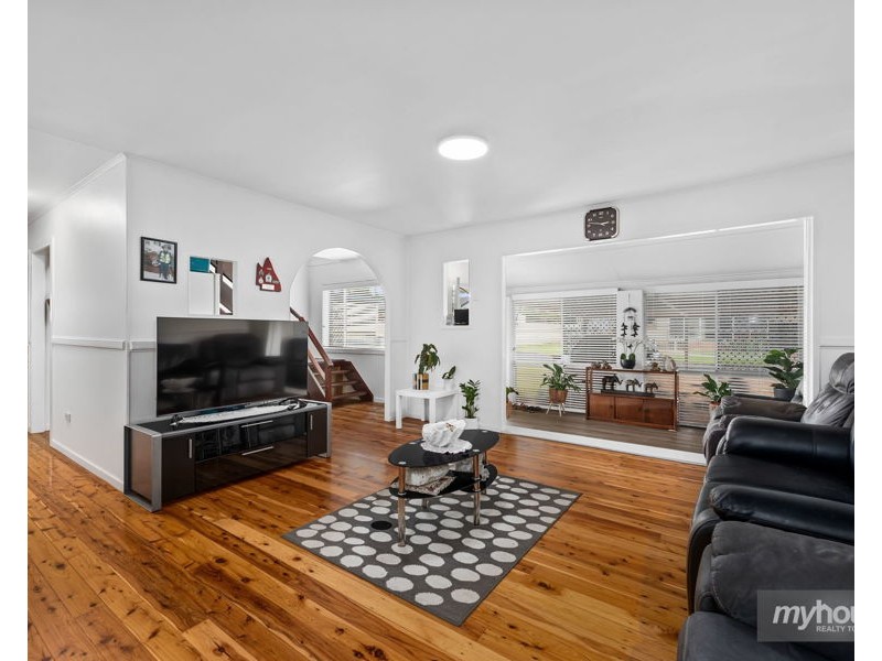 14 Hopps Street, Wilsonton QLD 4350