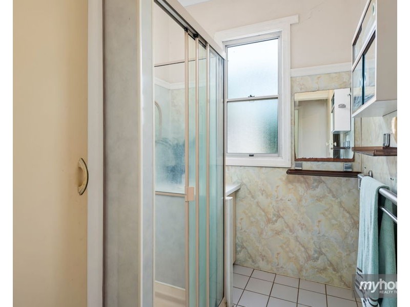 40 Underwood Crescent, Harristown QLD 4350