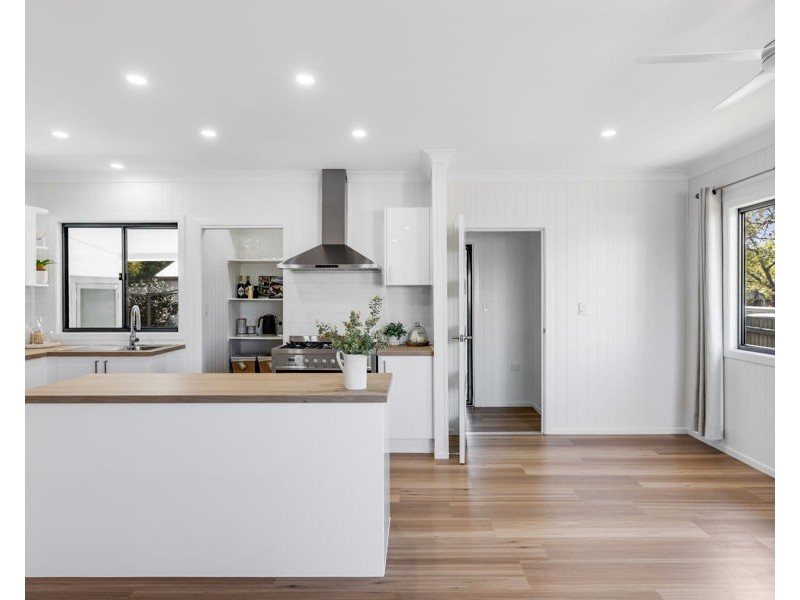 29 McDowall Street, Newtown QLD 4350