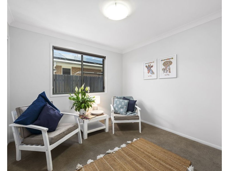 1 Entabeni Drive, Kearneys Spring QLD 4350