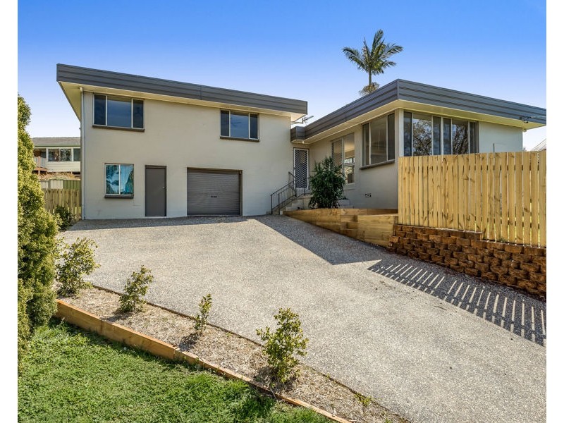 69 Holberton Street, Rockville QLD 4350