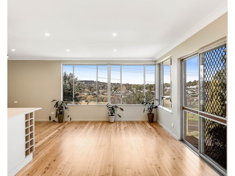 69 Holberton Street, Rockville QLD 4350