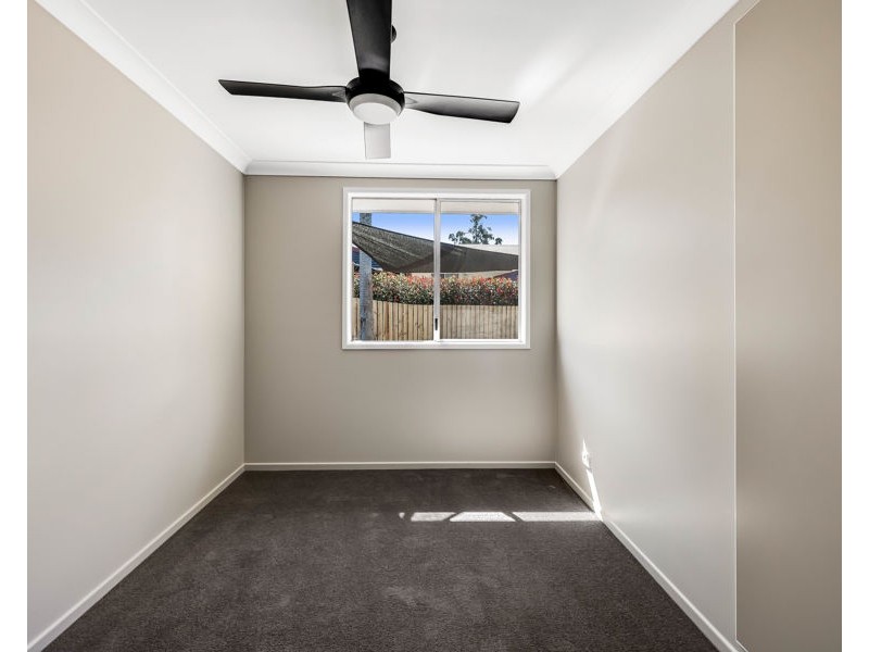 69 Holberton Street, Rockville QLD 4350