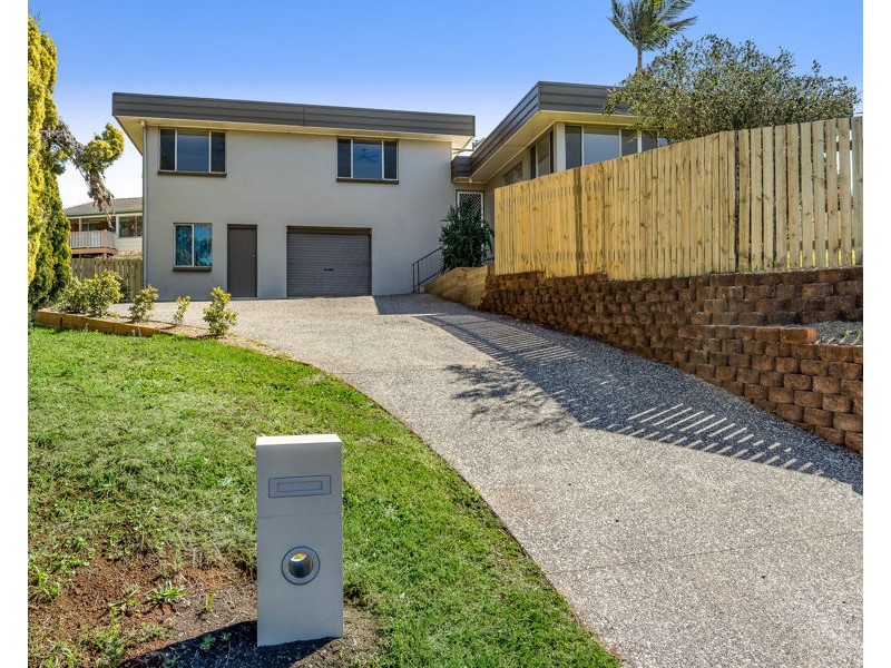 69 Holberton Street, Rockville QLD 4350