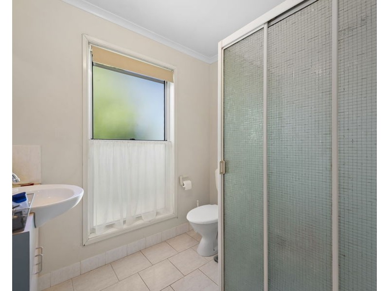 8 Heather Street, Kearneys Spring QLD 4350
