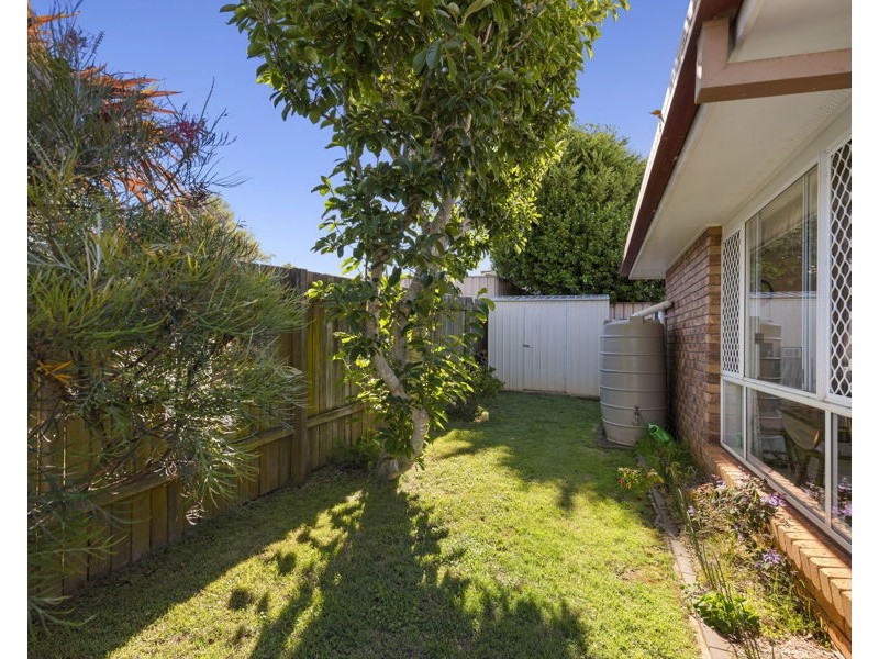8 Heather Street, Kearneys Spring QLD 4350